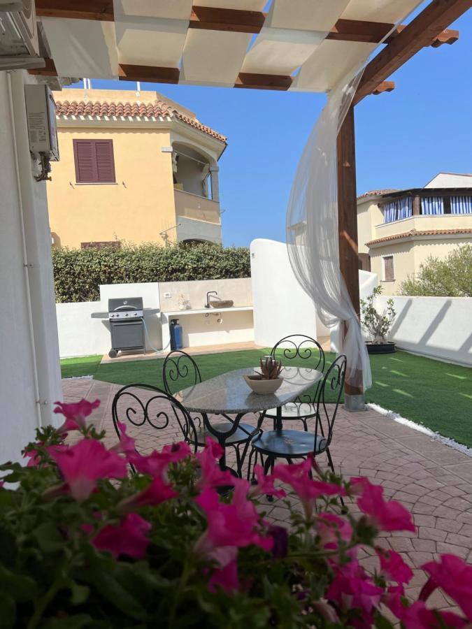 Le Residenze Del Mare Monolocale N2 Apartment La Caletta Exterior photo