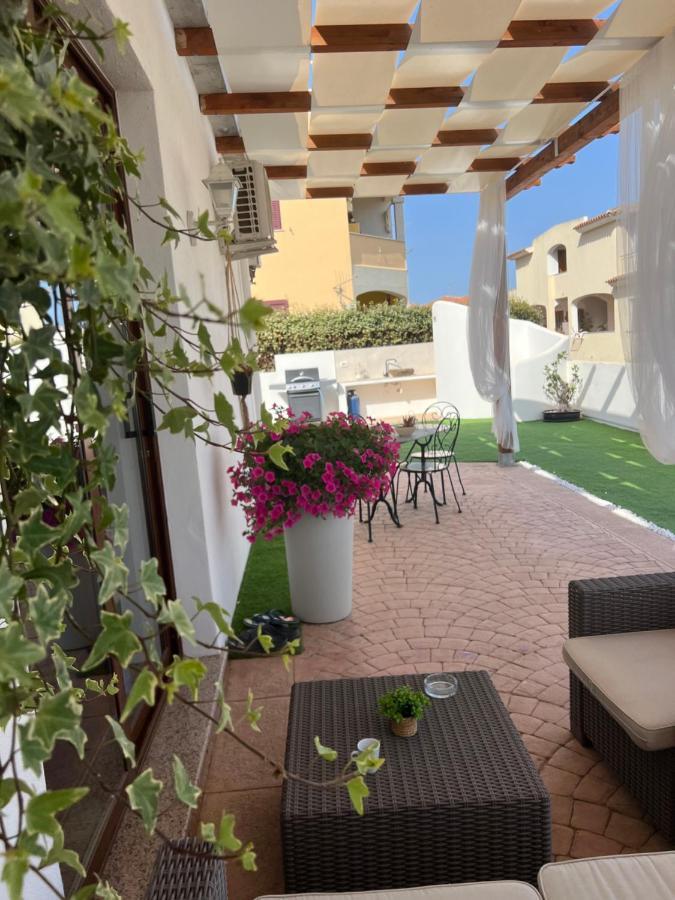 Le Residenze Del Mare Monolocale N2 Apartment La Caletta Exterior photo